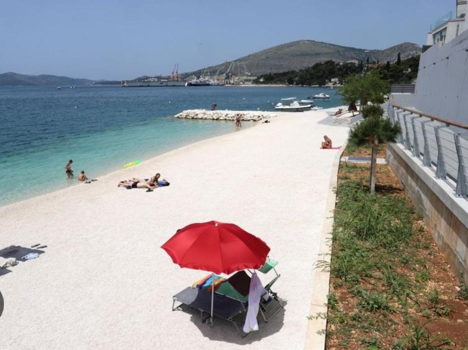 Villa Queen Trogir Exterior foto