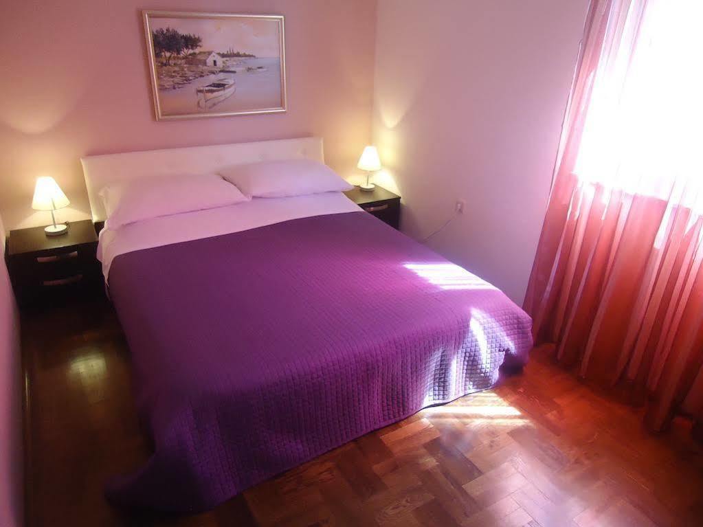 Villa Queen Trogir Exterior foto